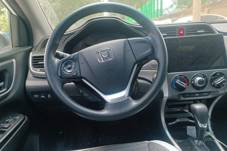 Used Honda Crider 2016 1.8L CVT Luxury Edition Steering Wheel