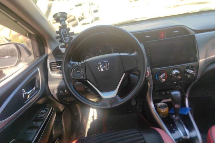 Used Honda Crider 2016 1.8L CVT Luxury Edition Steering Wheel