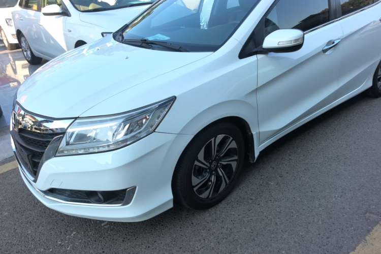 Used Honda Crider 2016 1.8L CVT Luxury Edition Guazi used car, China used car export, Used car for sale, Used  cars, Cheapest cars for sale