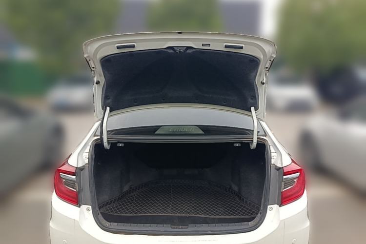 Used Honda Crider 2016 1.8L CVT Luxury Edition Trunk