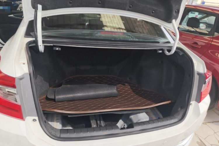 Used Honda Crider 2016 1.8L CVT Leading Edition Trunk