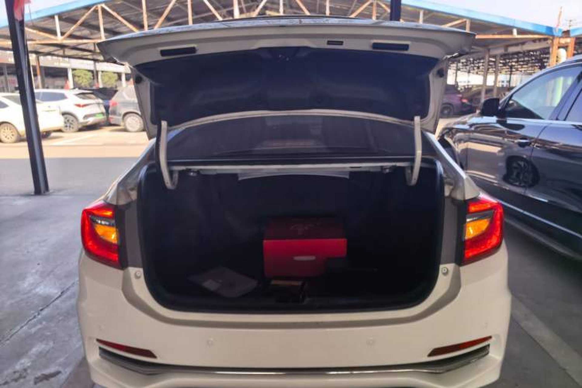 Used Honda Crider 2016 1.8L CVT Luxury Edition Trunk
