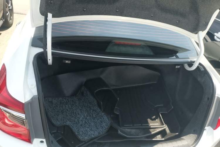 Used Honda Crider 2016 1.8L CVT Luxury Edition Trunk
