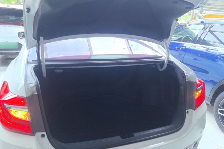 Used Honda Crider 2016 1.8L CVT Comfort Version Trunk