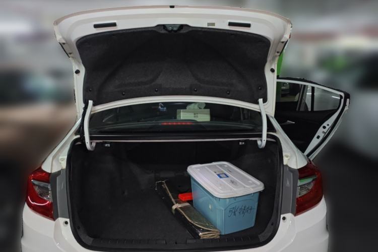 Used Honda Crider 2016 1.8L CVT Comfort Version Trunk