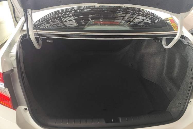 Used Honda Crider 2016 1.8L CVT Luxury Edition Trunk