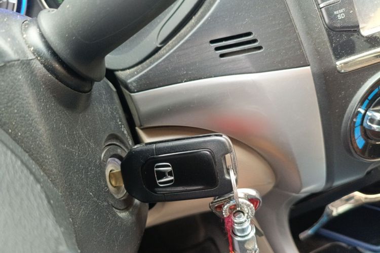 Used Honda Crider 2016 1.8L CVT Comfort Version Vehicle Key