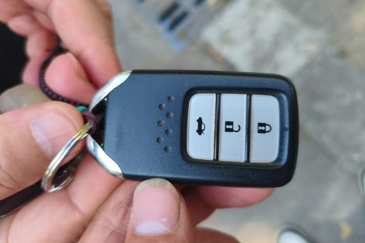 Used Honda Crider 2016 1.8L CVT Luxury Edition Vehicle Key