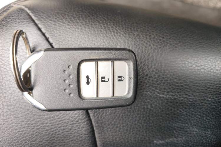 Used Honda Crider 2016 1.8L CVT Luxury Edition Vehicle Key