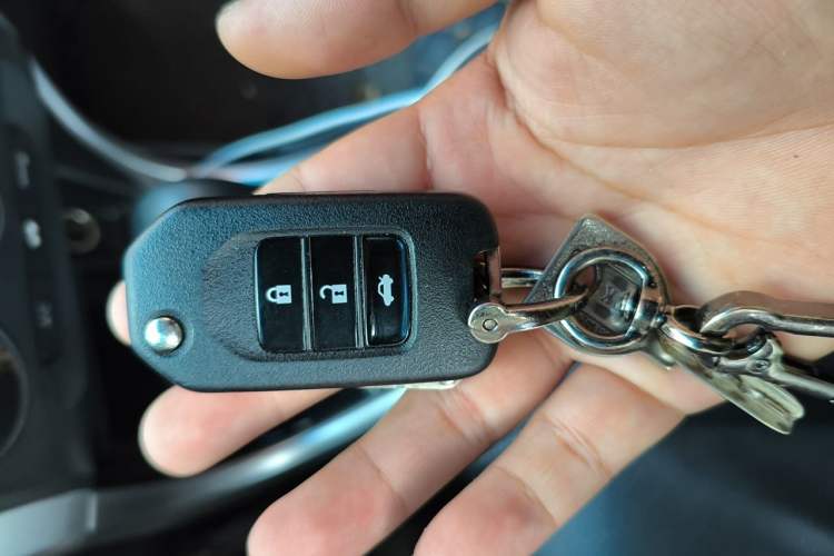 Used Honda Crider 2016 1.8L CVT Comfort Version Vehicle Key