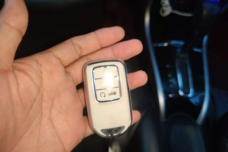 Used Honda Crider 2016 1.8L CVT Luxury Edition Vehicle Key