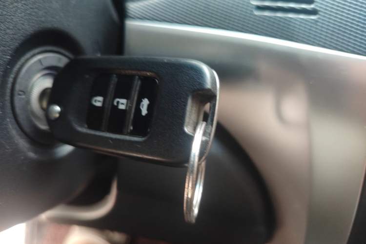 Used Honda Crider 2016 1.8L CVT Comfort Version Vehicle Key