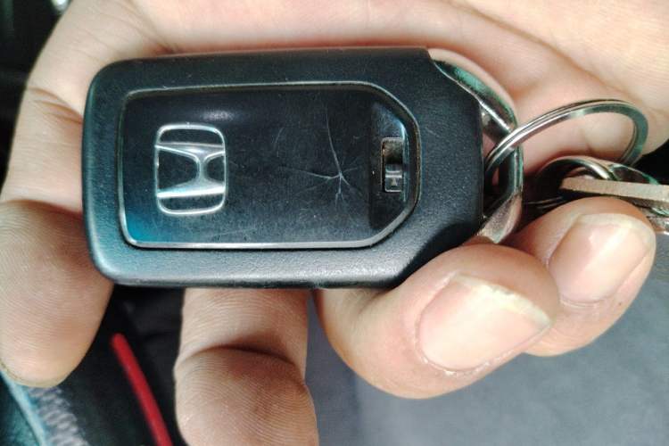 Used Honda Crider 2016 1.8L CVT Luxury Edition Vehicle Key