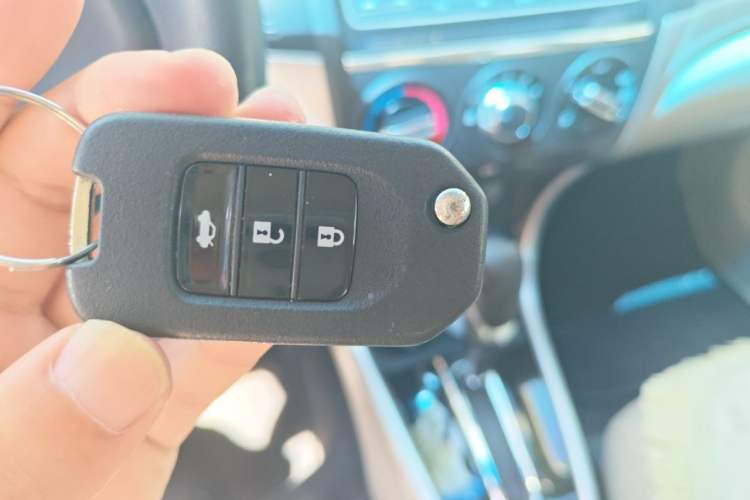 Used Honda Crider 2016 1.8L CVT Comfort Version Vehicle Key