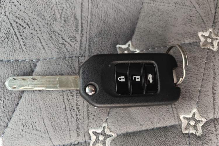Used Honda Crider 2016 1.8L CVT Comfort Version Vehicle Key