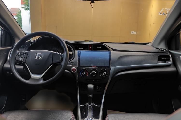 Used Honda Crider 2016 1.8L CVT Luxury Edition Audio And AC Panel