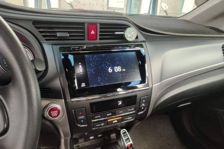Used Honda Crider 2016 1.8L CVT Leading Edition Audio And AC Panel