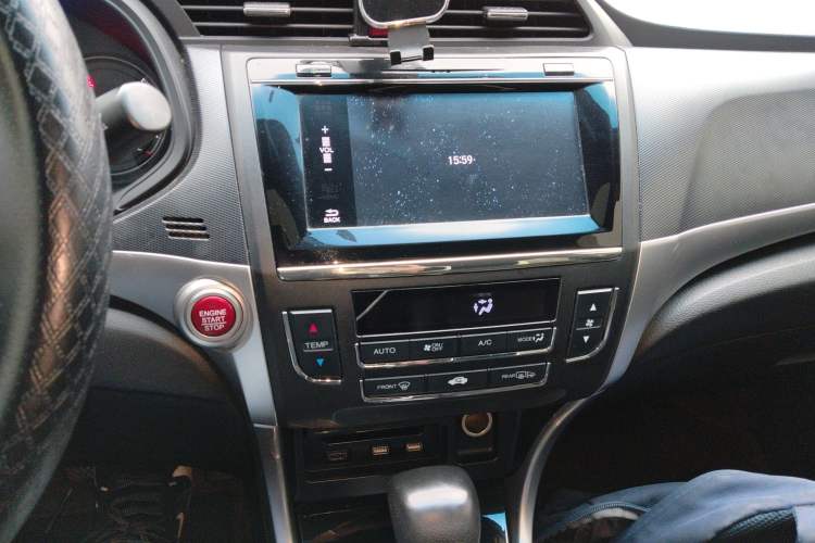 Used Honda Crider 2016 1.8L CVT Leading Edition Audio And AC Panel