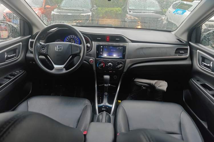 Used Honda Crider 2016 1.8L CVT Luxury Edition Center Console