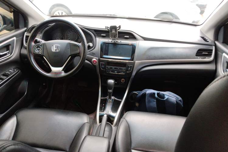 Used Honda Crider 2016 1.8L CVT Leading Edition Center Console