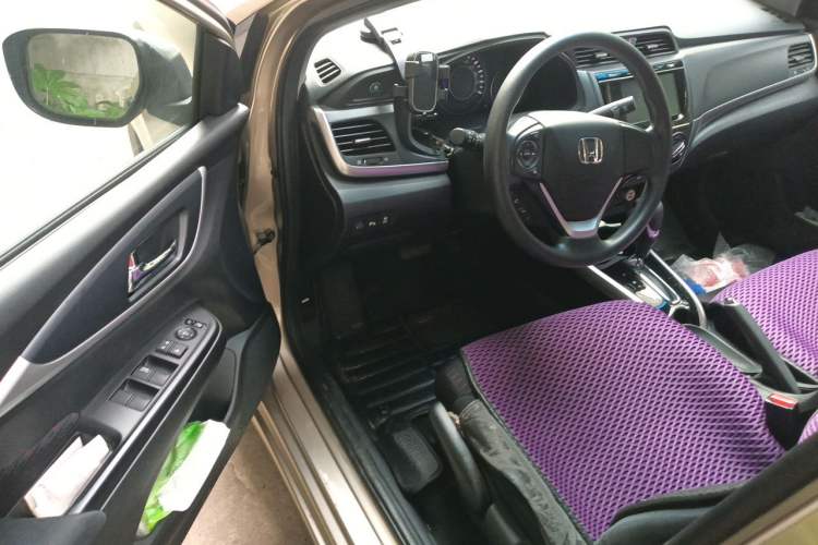 Used Honda Crider 2016 1.8L CVT Luxury Edition Driver Seat