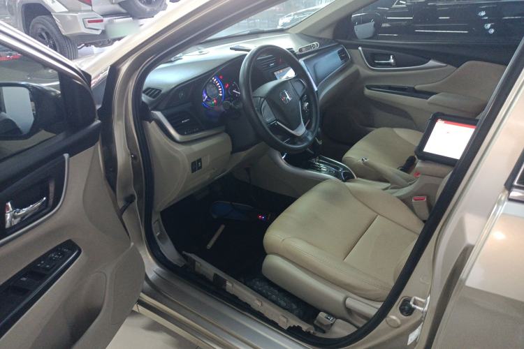 Used Honda Crider 2016 1.8L CVT Comfort Version Driver Seat