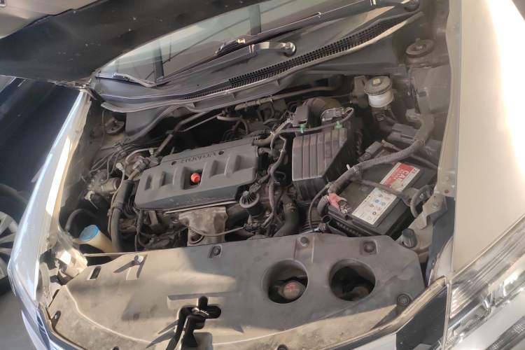 Used Honda Crider 2016 1.8L CVT Luxury Edition Engine Bay