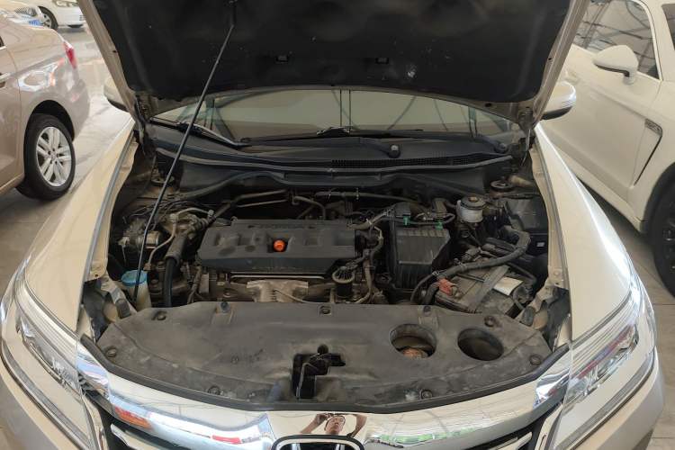 Used Honda Crider 2016 1.8L CVT Luxury Edition Engine Bay