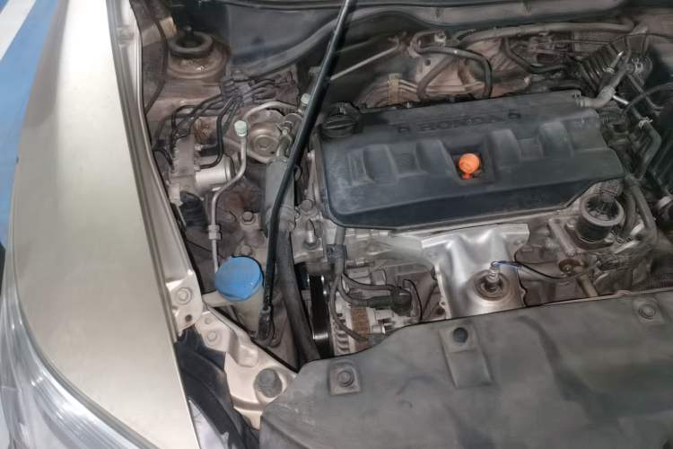 Used Honda Crider 2016 1.8L CVT Luxury Edition Engine Bay Right