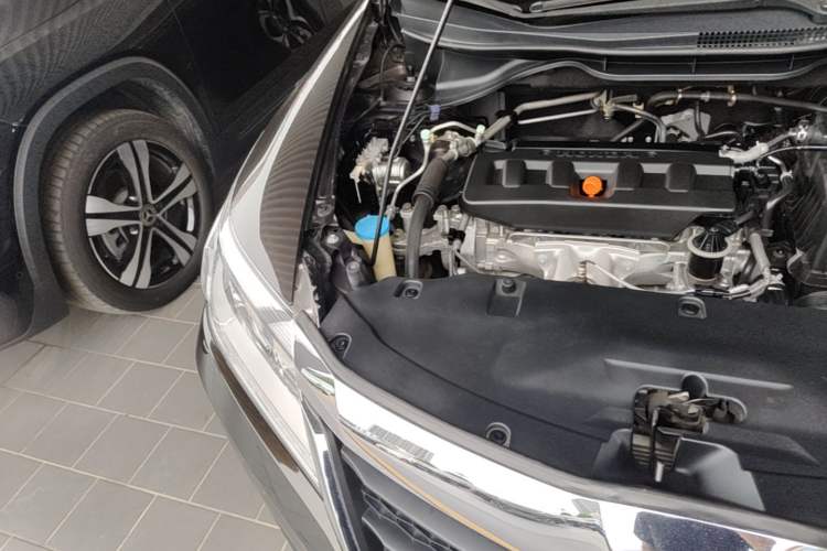 Used Honda Crider 2016 1.8L CVT Comfort Version Engine Bay Right
