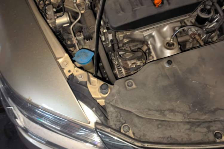 Used Honda Crider 2016 1.8L CVT Luxury Edition Engine Bay Right