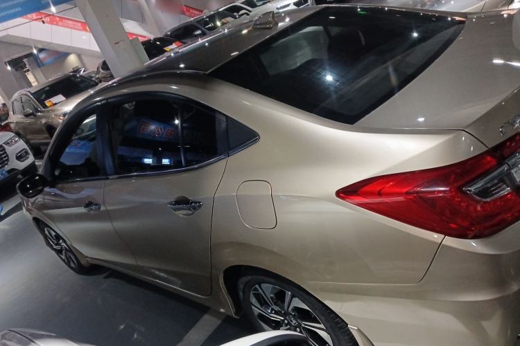 Used Honda Crider 2016 1.8L CVT Luxury Edition Exterior 3