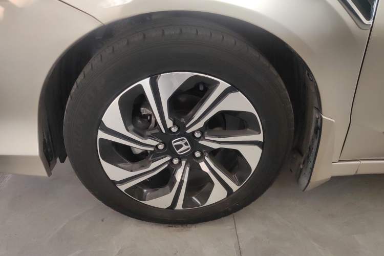 Used Honda Crider 2016 1.8L CVT Luxury Edition Exterior 7