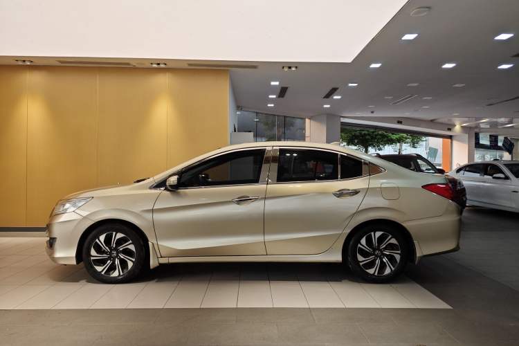 Used Honda Crider 2016 1.8L CVT Luxury Edition Exterior 8