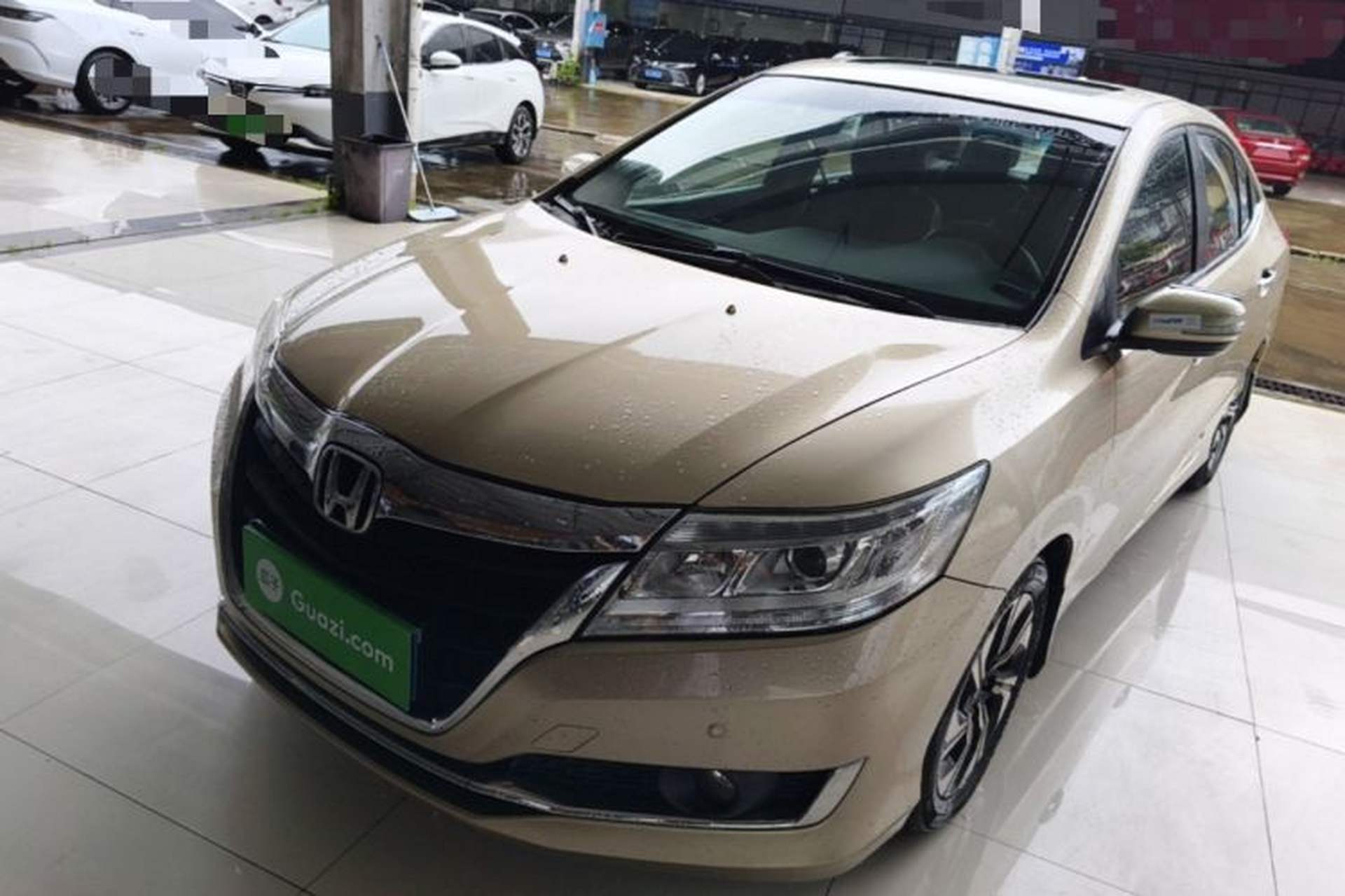 Used Honda Crider 2016 1.8L CVT Luxury Edition Front Left 45 Deg
