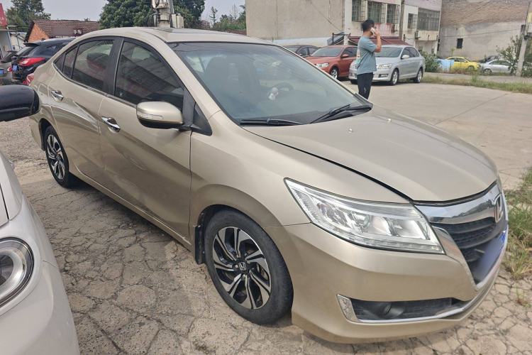 Used Honda Crider 2016 1.8L CVT Luxury Edition Front Right 45 Deg