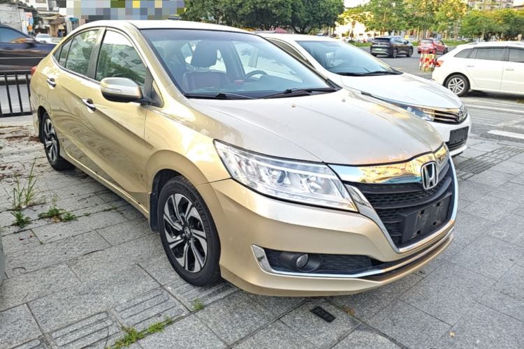 Used Honda Crider 2016 1.8L CVT Luxury Edition Front Right 45 Deg