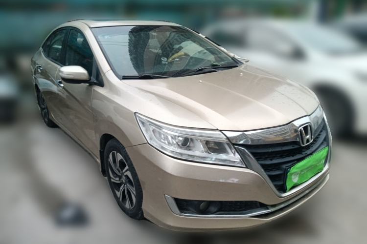 Used Honda Crider 2016 1.8L CVT Luxury Edition Front Right 45 Deg