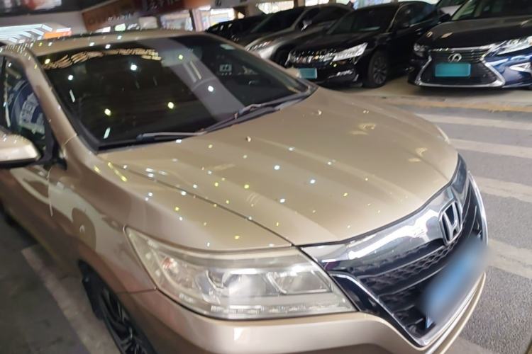 Used Honda Crider 2016 1.8L CVT Luxury Edition Front Right 45 Deg