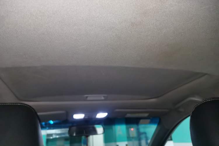 Used Honda Crider 2016 1.8L CVT Luxury Edition Headliner