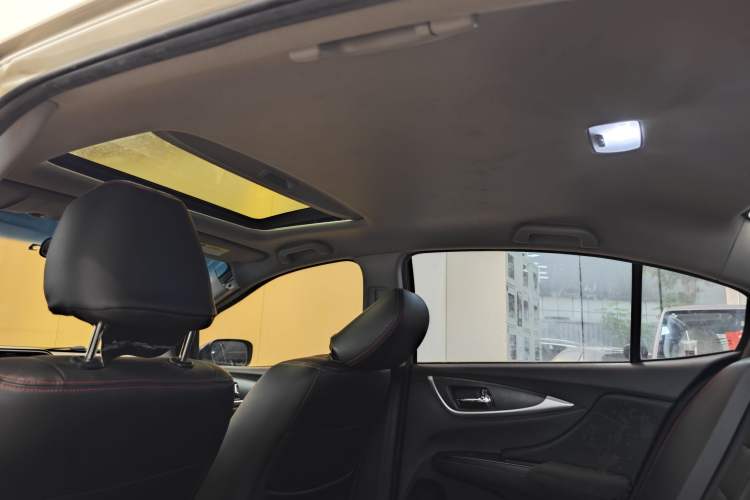 Used Honda Crider 2016 1.8L CVT Luxury Edition Headliner