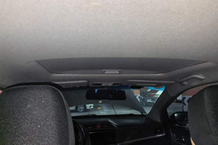Used Honda Crider 2016 1.8L CVT Luxury Edition Headliner