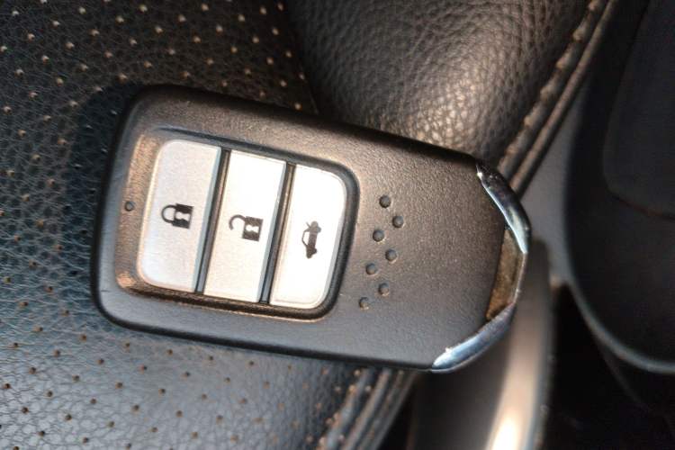 Used Honda Crider 2016 1.8L CVT Leading Edition Interior 1