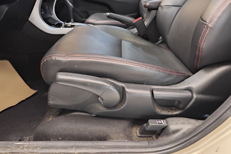 Used Honda Crider 2016 1.8L CVT Luxury Edition Interior 10