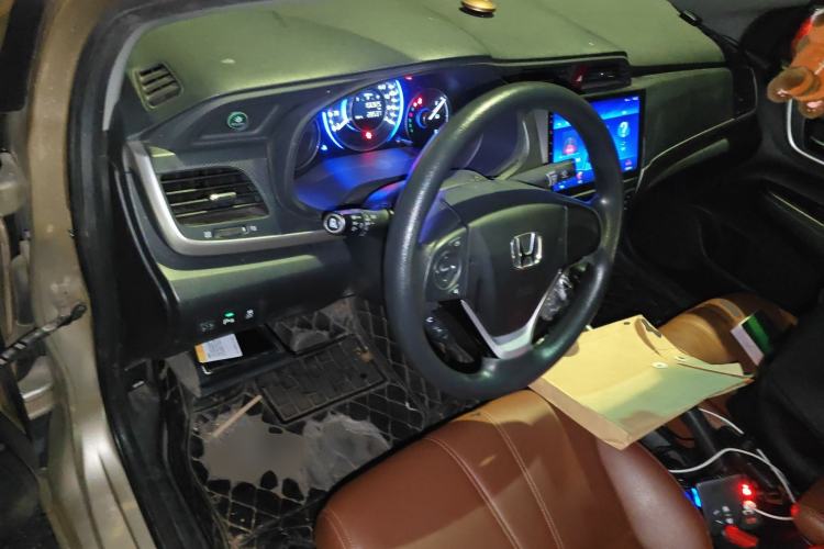 Used Honda Crider 2016 1.8L CVT Leading Edition Interior 2