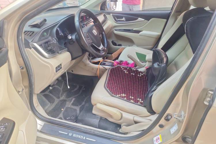 Used Honda Crider 2016 1.8L CVT Luxury Edition Left Front Seat