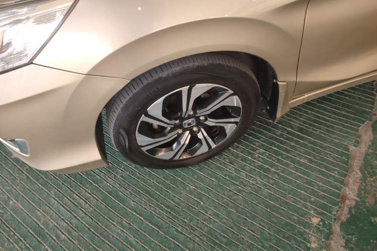 Used Honda Crider 2016 1.8L CVT Leading Edition Left Front Wheel Hub