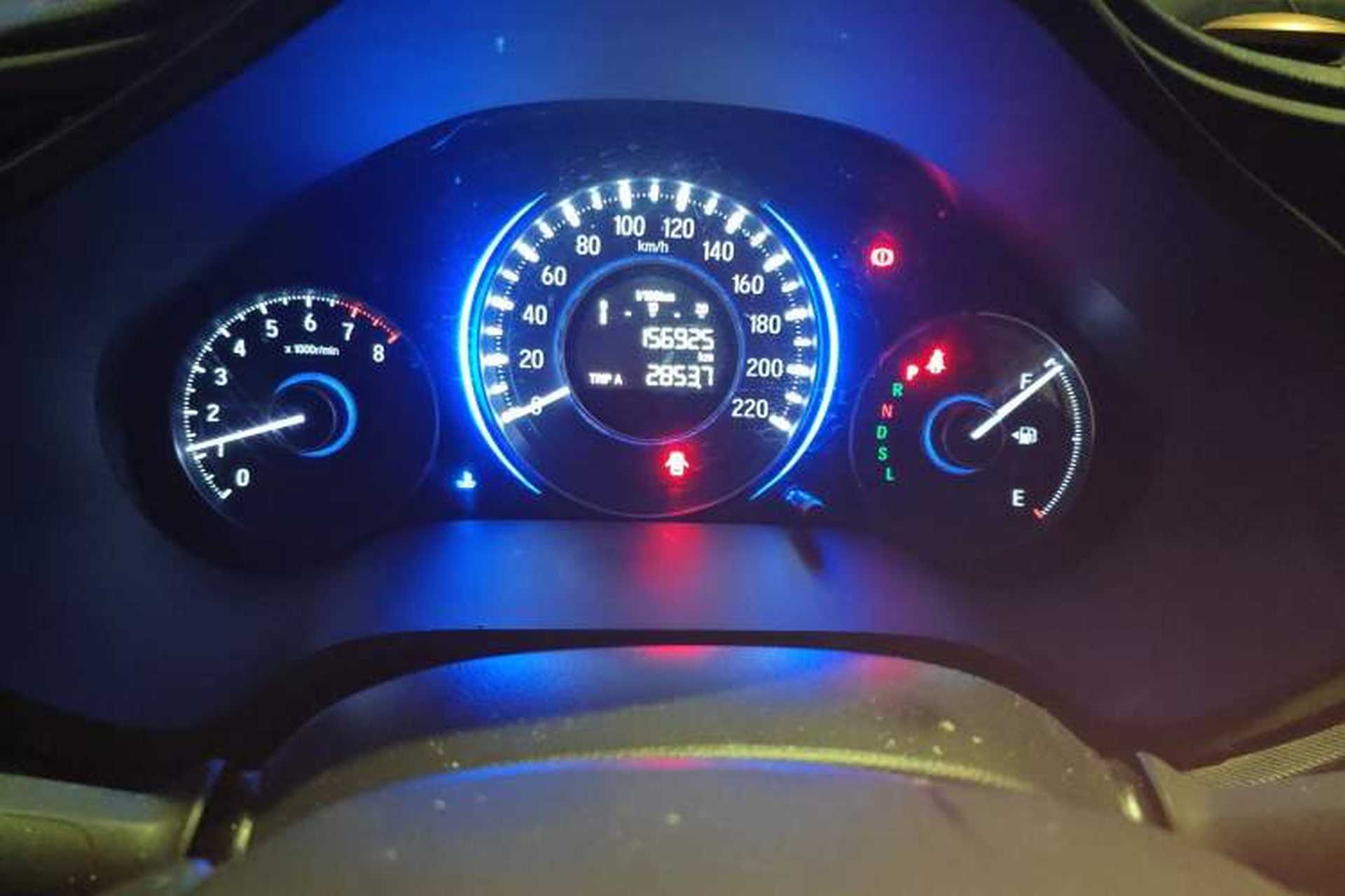 Used Honda Crider 2016 1.8L CVT Leading Edition Odometer Close Up