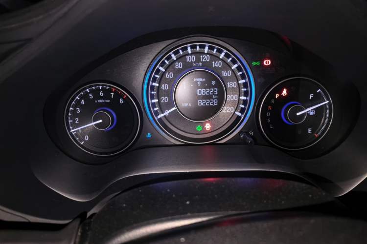 Used Honda Crider 2016 1.8L CVT Luxury Edition Odometer Close Up
