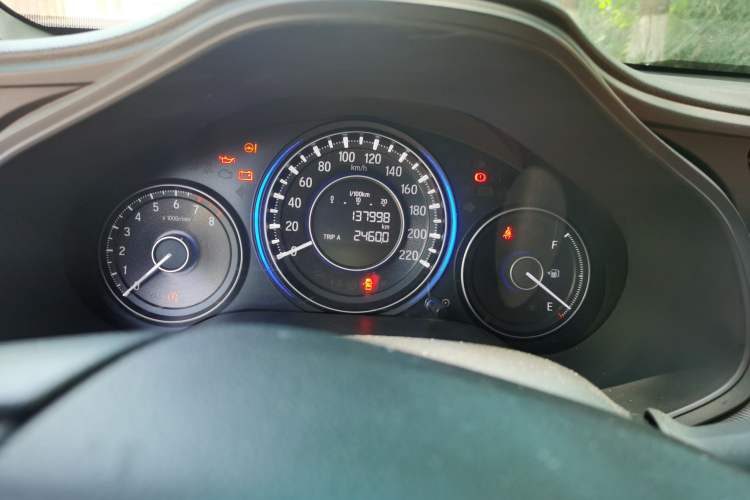 Used Honda Crider 2016 1.8L Manual Luxury Edition Odometer Close Up